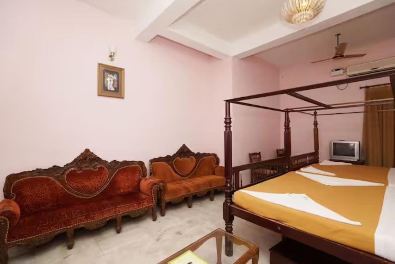 Hotel Soorya Heritage Inn Пудучеррі Екстер'єр фото